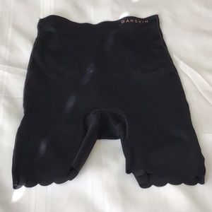Danskin intimates size small preowned great condition color black